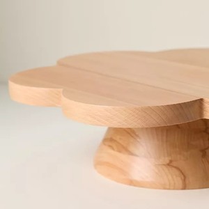 Support à gâteau en bois artisanal en forme de fleur, support de présentation de dessert en bois naturel pour boulangerie, mariage, décoration de la maison et cadeaux - Product Image 4