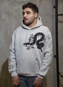 Sudadera con Capucha Gris de Alta Calidad, Diseño Personalizado, Bordado de Serpiente Unisex, Ropa Urbana para Hombre - Product Image 3