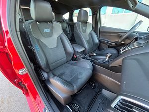 FORD FOCUS RS 2018 USADO, Volante a la Izquierda/Derecha - Product Image 4