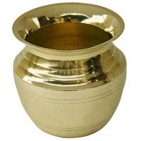 Pot à eau ou à couleur en laiton artisanal pour Puja, pot à plantes en design incurvé et style personnalisé avec emballage haut de gamme