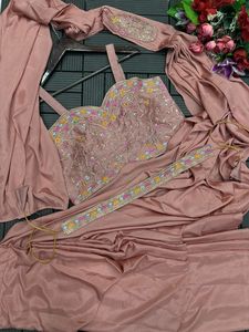 เสื้อเบลาส์เย็บตะเข็บเต็มตัวสไตล์แฟนซีแบบใหม่พร้อมใส่ผ้าส่าหรีผ้าไหมคาง - Product Image 6