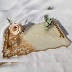 EMBEDDING Plateau de service époxy en résine fait à la main Essentiels de cuisine uniques pour la maison Restaurant Hôtel Service décoratif - Product Image 1