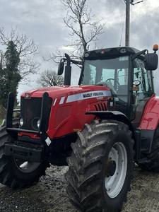 รถแทรกเตอร์ Massey Ferguson 5465 Dyna 4 สำหรับงานเกษตร ใช้เครื่องยนต์ Perkins 90 แรงม้า เกียร์อัตโนมัติ ขับเคลื่อน 4 ล้อ สภาพดีเยี่ยม ขาย - Product Image 4