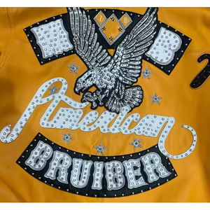 Chaqueta de invierno personalizada y elegante para hombre, de cuero genuino, impermeable, con parches bordados de piedra, estilo universitario clásico para hombre. - Product Image 4