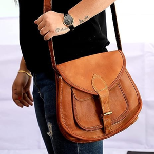 Premium Quality Women Messenger Bags Fashionable Versatile High Durable Daily Accessories Minimalist Stylish Leather <b>Sling</b> - Product Image 6