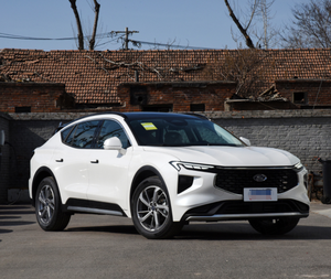 Voiture à essence compacte d'occasion 2023-2024, boîte automatique, sièges en cuir, traction avant, Euro VI, livraison chinoise - Product Image 3