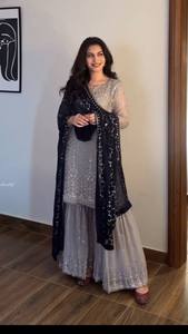 Dupatta de seda Georgette de imitación cómoda de último diseñador para fiestas indias pakistaníes trabajo de hilo de bordado pesado indio - Product Image 6