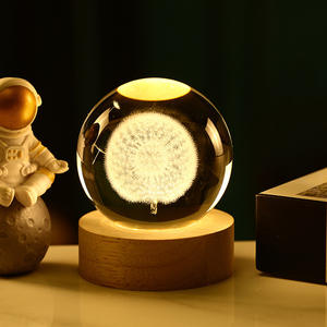 ฐานโคมไฟไม้ทรงกลมคริสตัลธรรมชาติ80มม. ตื้นตันใจกับความงดงามของจักรวาลการเดินทางช้างเผือกสำหรับวันวาเลนไทน์ - Product Image 5