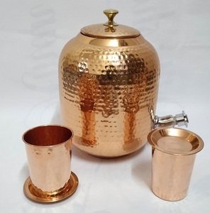 Distributeur d'eau en cuivre de dernière conception de style moderne Pot de stockage d'eau ayurvédique pour la santé à vendre - Product Image 2
