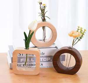 Elegante Jarrón de Madera Ecológico Hecho a Mano con Tubo de Vidrio para Flores de Mesa, Propagación de Plantas, Exhibición Rústica de Interiores - Product Image 4