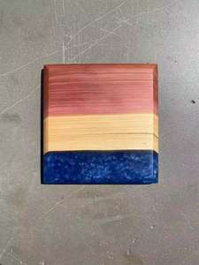 ชุดถาดรองแก้วทำจากไม้อีพ็อกซี่ทรงกลมพร้อมที่วางสำหรับใช้ในโรงแรมห้องครัวร้านอาหาร - Product Image 2