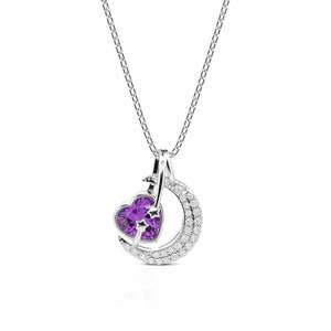 Collier personnalisé Jeulia Hug Me avec cœur, pierre de naissance, lune et étoile - Chaîne en zircon plaqué or - Product Image 6