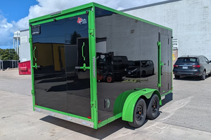 Remorque utilitaire fermée en aluminium 7x14 2025, 7000 GVWR, à double essieu, avec porte rampe en V, pour le transport d'équipements, à vendre - Product Image 2
