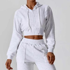 Chándales de gimnasio con logotipo personalizado de alta calidad OEM para mujer 100% algodón con cremallera excelente para el precio de invierno - Product Image 1