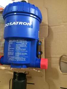 Dosificador Dosatron con relación de dosificación de 0.4-4%, bomba dosificadora proporcional para sistema de riego por goteo en tierras agrícolas. - Product Image 6