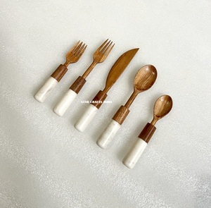 ไม้เป็นมิตรกับสิ่งแวดล้อมพร้อมที่จับเรซิ่นช้อนขนมหวานขนมปังปิซซ่าเครื่องตัดเค้กเซิร์ฟเวอร์ครีมเนยกระจายมีดชีสขนาดเล็ก - Product Image 3