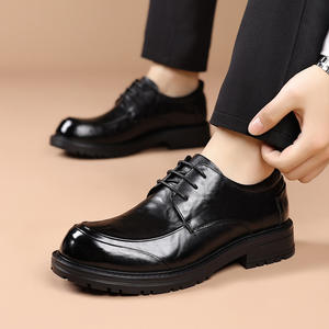 Zapatos de cuero de ala ancha de nuevo estilo para hombre - zapatos de negocios de lujo premium hechos de cuero genuino - Product Image 4