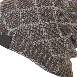 Cómodos Gorros de Punto con Logotipo Personalizado 100% Algodón - Venta al por Mayor de Fábrica, Gorros Cálidos de Invierno Unisex Personalizables - Product Image 6