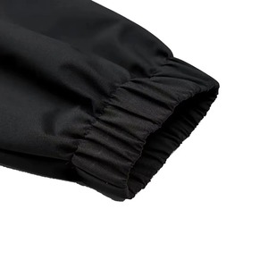 ใหม่แจ็คเก็ตกันลมกันน้ำกันลมแบบนิ่มใช้ได้ทั้งชายและหญิงดีไซน์คอเต่าน้ำหนักเบาใช้ได้ทุกฤดูกาล - Product Image 4