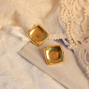 Boucles d'oreilles minimalistes en acier inoxydable 304 plaqué or 18 carats, motif géométrique, bijoux non décolorants, style simple pour femmes, conçues - Product Image 4