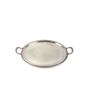 Plateau de service en métal aluminium de la plus haute qualité avec poignée décorative, plat ovale plaqué argent pour l'utilisation dans les hôtels et les restaurants - Product Image 1
