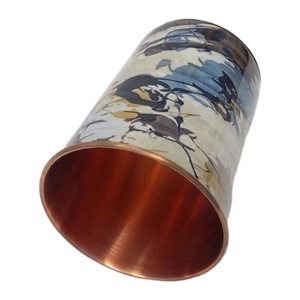 Bouteille d'eau en cuivre imprimé pur de qualité supérieure avec deux gobelets en verre en cuivre pour l'eau potable - Product Image 4