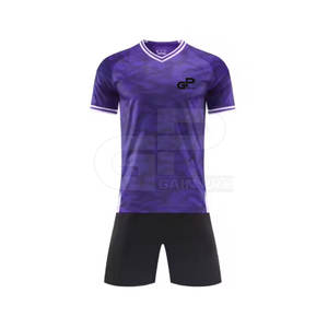 Uniforme de football personnalisé Maillot et short de football à séchage rapide pour les vêtements de l'équipe de club Uniforme de football haute performance - Product Image 6
