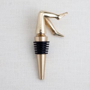 Decorative handcrafted metal <b>bottle</b> <b>stopper</b> perfect for gifting during housewarming parties and celebrations - Product Image 6