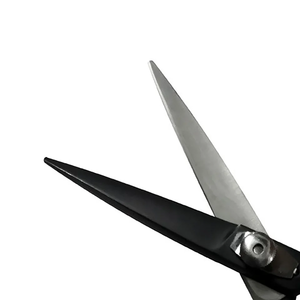 Tijeras de peluquero profesionales de acero inoxidable 440C Estilo de logotipo personalizado con corte de cabello ajustable - Product Image 2