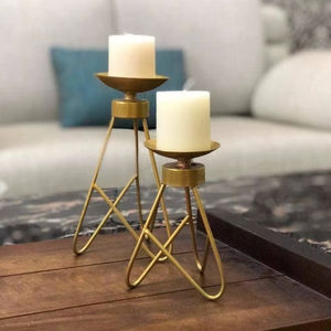 Bougeoir traditionnel en métal, adapté aux cérémonies religieuses et aux environnements spirituels paisibles à la maison - Product Image 1