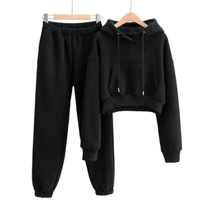 Vente en gros de survêtement de jogging en molleton de coton gris court personnalisé pour femmes, deux pièces, survêtements à capuche unis - Product Image 5