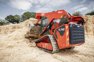 Vente en gros KIOTI SL750 Skid Steer Loader Moteur haute puissance Meilleure qualité Construction Ferme Utilisation industrielle Core Components Pompe - Product Image 2
