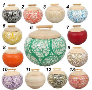 Pot en bambou d'origine vietnamienne avec incrustation de nacre pour le marché des souvenirs et des cadeaux - Product Image 5