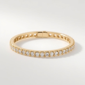 Bague Éternité en Or Massif 9K avec Diamants pour Femmes Bijoux en Or Véritable de Luxe Durable Conception OEM Fabricant Thaïlandais - Product Image 2