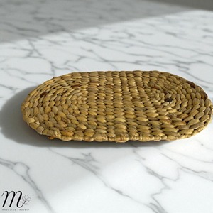 Napperon ovale en jacinthe d'eau tissée en grain de riz Produits écologiques Fabriqué au Vietnam Napperon tissé pour décoration de table Vente en gros - Product Image 2