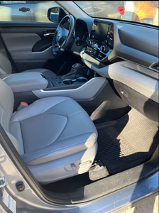 NOUVEAU Highlander XLE 2022, conduite à droite, sièges en cuir, moteur V8 automatique, caméra arrière, voiture d'occasion - Product Image 2