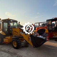 Chargeuse-pelleteuse sur chenilles JCB 3CX d'occasion, excavatrice hydraulique de 8 tonnes avec godet de 1,1 m³, inspection vidéo incluse