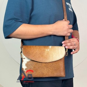 กระเป๋าหนังวัวสะพายไหล่สำหรับผู้หญิงหนังแท้ปรับสายได้กระเป๋าถือสุดหรูสำหรับผู้หญิงทันสมัยล่าสุด - Product Image 1