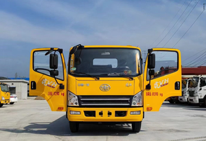 Camions de dépannage FAW 4 tonnes personnalisés en usine pour le sauvetage routier et le remorquage de véhicules en panne à vendre - Product Image 2