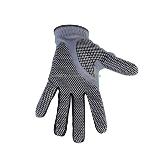 Gants de golf respirants de haute qualité pour hommes et femmes offrant une excellente adhérence, une sensation flexible et un confort durable - Product Image 2