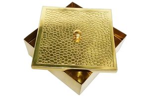 Chất lượng cao Thiết kế mới Brass Masala hộp gia vị container với bảy ngăn Brass gia vị hộp cho nhà bếp Sản xuất tại Ấn Độ - Product Image 5