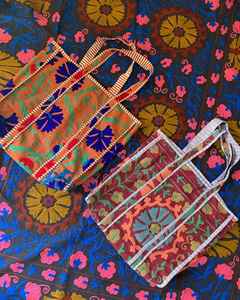 Bolso Tote de Hombro Estilo Boho Vintage Suzani, Bolso de Lona de Algodón Bordado a Mano con Doble Asa, Regalo para Mujer para Uso Diario - Product Image 4