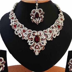 Lightweight Handcrafted Alloy Vintage Sets New Arrival Necklace Earrings Headpiece Women Engagement Anniversary Wedding Party - Product Image 2