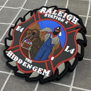 แผ่นปะยางพีวีซีลายหัวกะโหลก สีแดงดำ โลโก้สั่งทำ ติดด้วยแถบตีนตุ๊กแก โลโก้แบรนด์ วงกลมยุทธวิธี ตัวอักษรภาษาอังกฤษ - Product Image 6