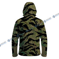Chaqueta de Caza Personalizada de Invierno, Impermeable, de Tejido Softshell, con Logotipo a Color Personalizado, Ropa de Exterior Unisex para Adultos, de Pakistán