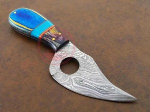 Couteau de chasse fait main pour survie en plein air Couteaux personnalisés en acier damas à haute teneur en carbone - Product Image 4