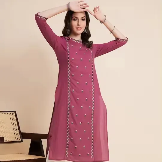 Top seller donna floreale ricamato girocollo di cotone tessuto morbido abbigliamento donna a prezzo più basso abbigliamento indiano