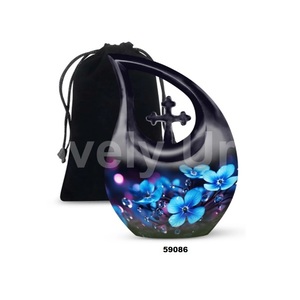 Urna negra para adultos de cremación de flores con gota de lágrima para cenizas humanas, urna cruzada decorativa con bolsa de terciopelo gratis - Product Image 2