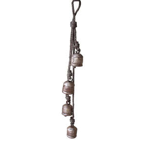 Carillon éolien rustique en fer et métal vintage Mango Gifts, 4 clochettes suspendues, vent apaisant et tranquille, longueur 65 cm, en bois, pour Diwali - Product Image 5