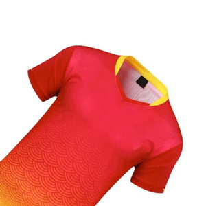 Maillot de football en gros de haute qualité, uniforme d'équipe, personnalisé, imprimé, 100 % polyester, séchage rapide, matériau durable pour l'été - Product Image 6